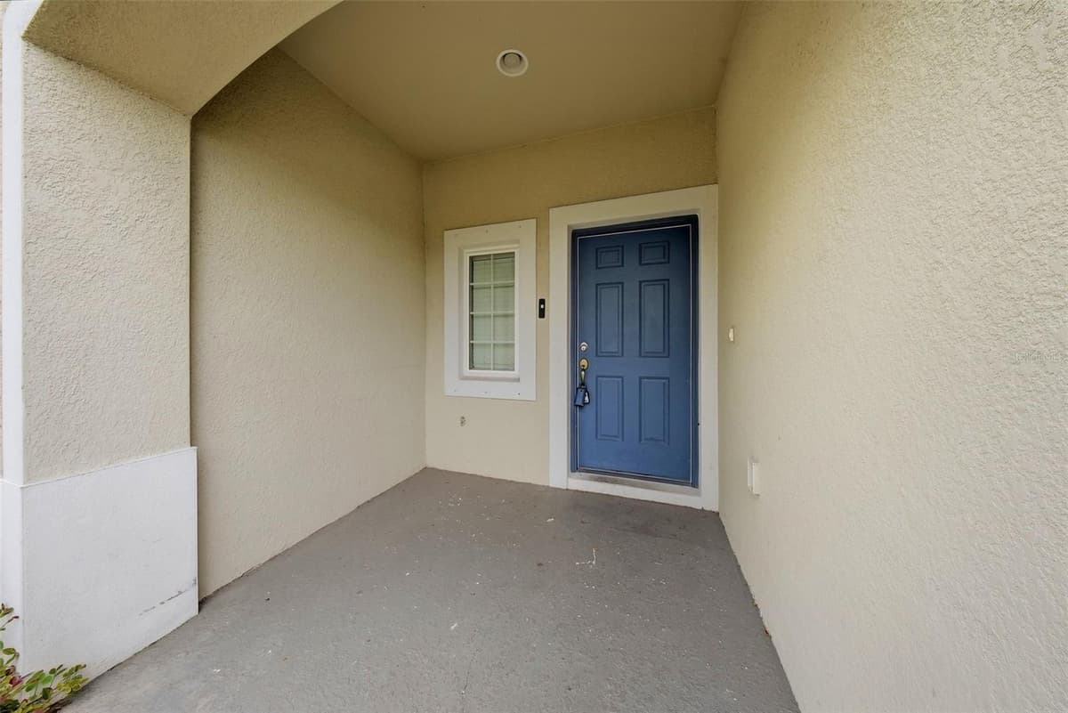 7910 EVERGREEN CREEK COURT — photo 3 of 35