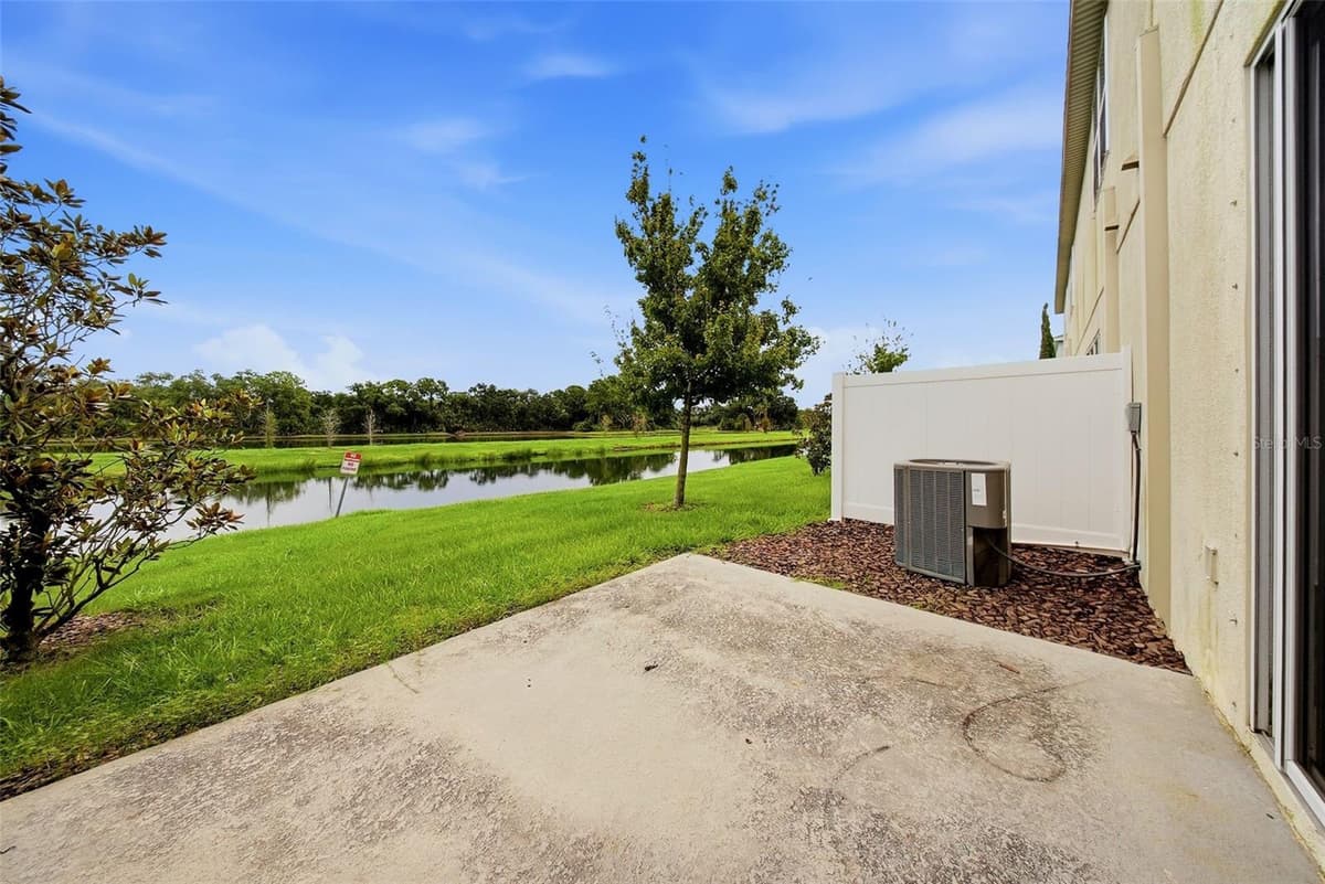 7910 EVERGREEN CREEK COURT — photo 25 of 35