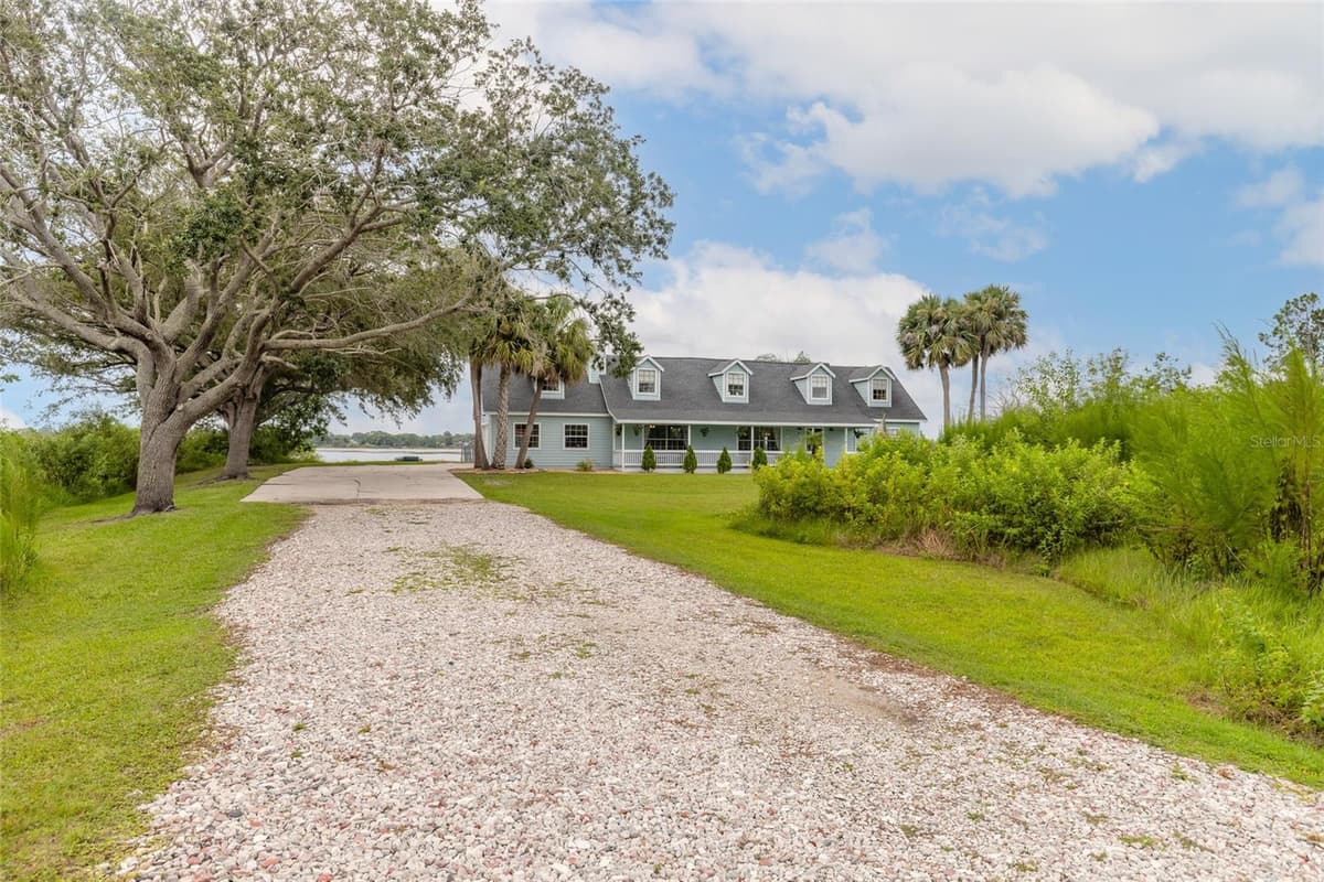 2018 MONTERO CIRCLE — photo 3 of 73