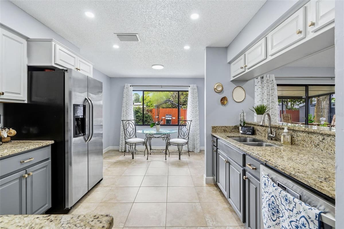15747 SCRIMSHAW DRIVE — photo 13 of 38