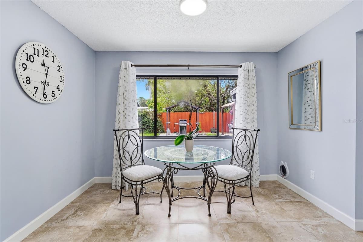 15747 SCRIMSHAW DRIVE — photo 14 of 38