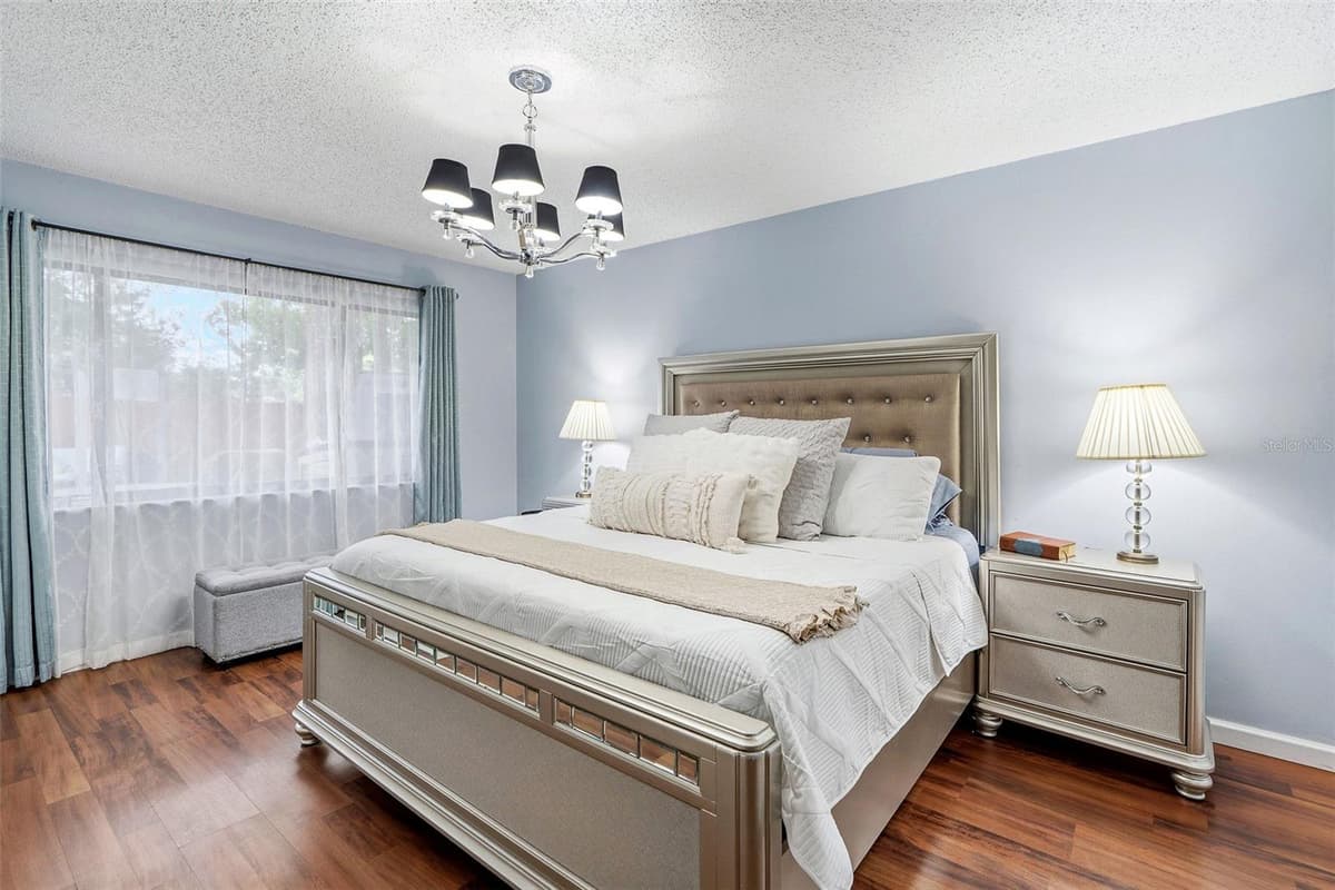 15747 SCRIMSHAW DRIVE — photo 18 of 38
