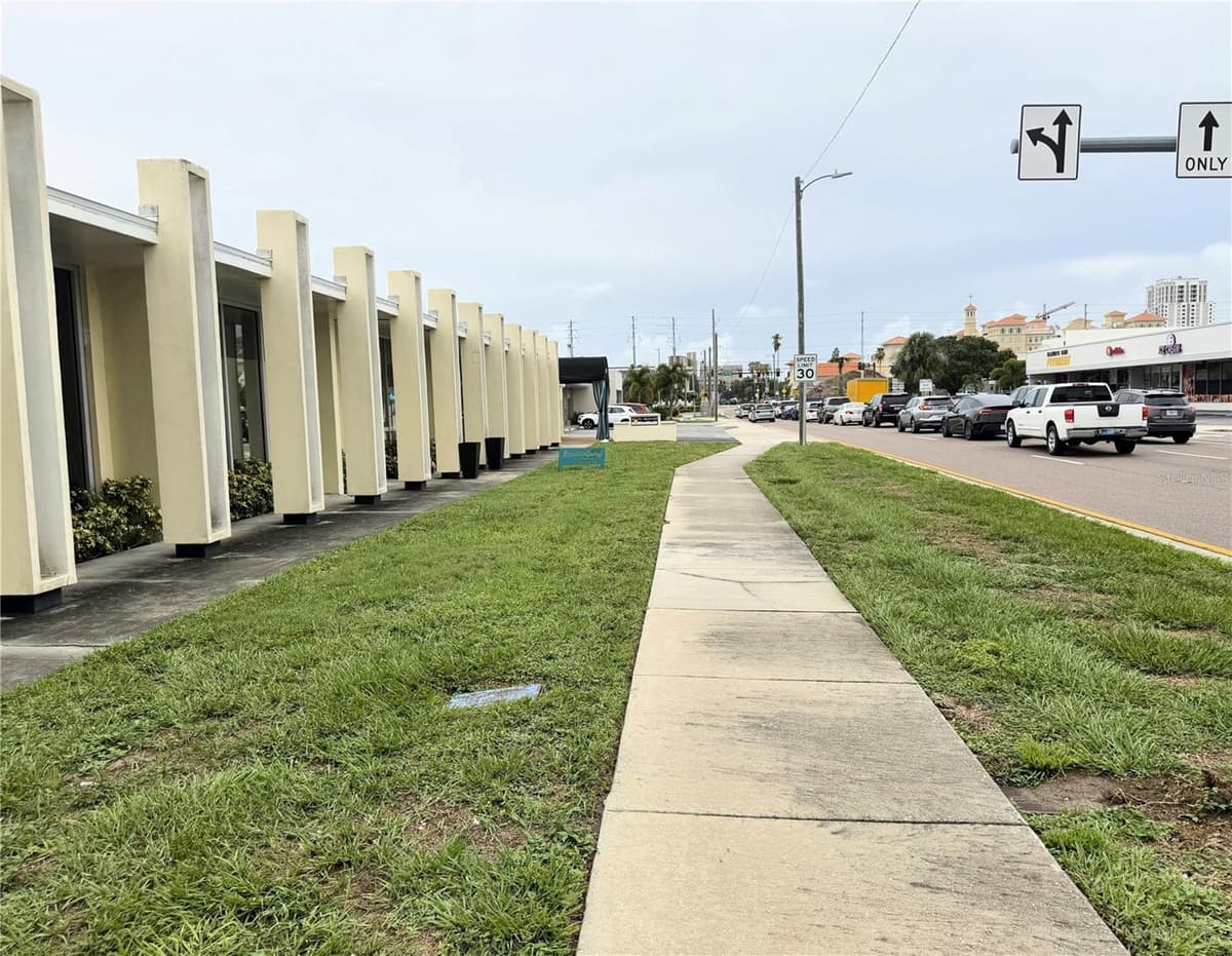 821 COURT STREET — photo 1 of 13