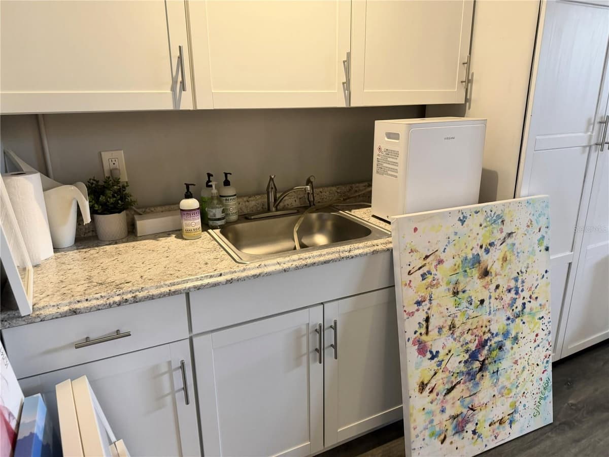 821 COURT STREET — photo 12 of 13