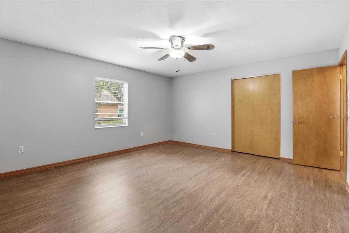 4179 WINDING OAKS DRIVE — photo 19 of 45