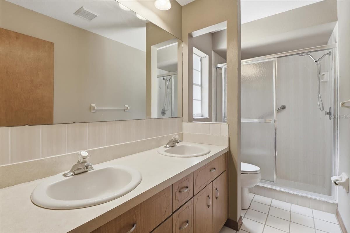 4179 WINDING OAKS DRIVE — photo 20 of 45