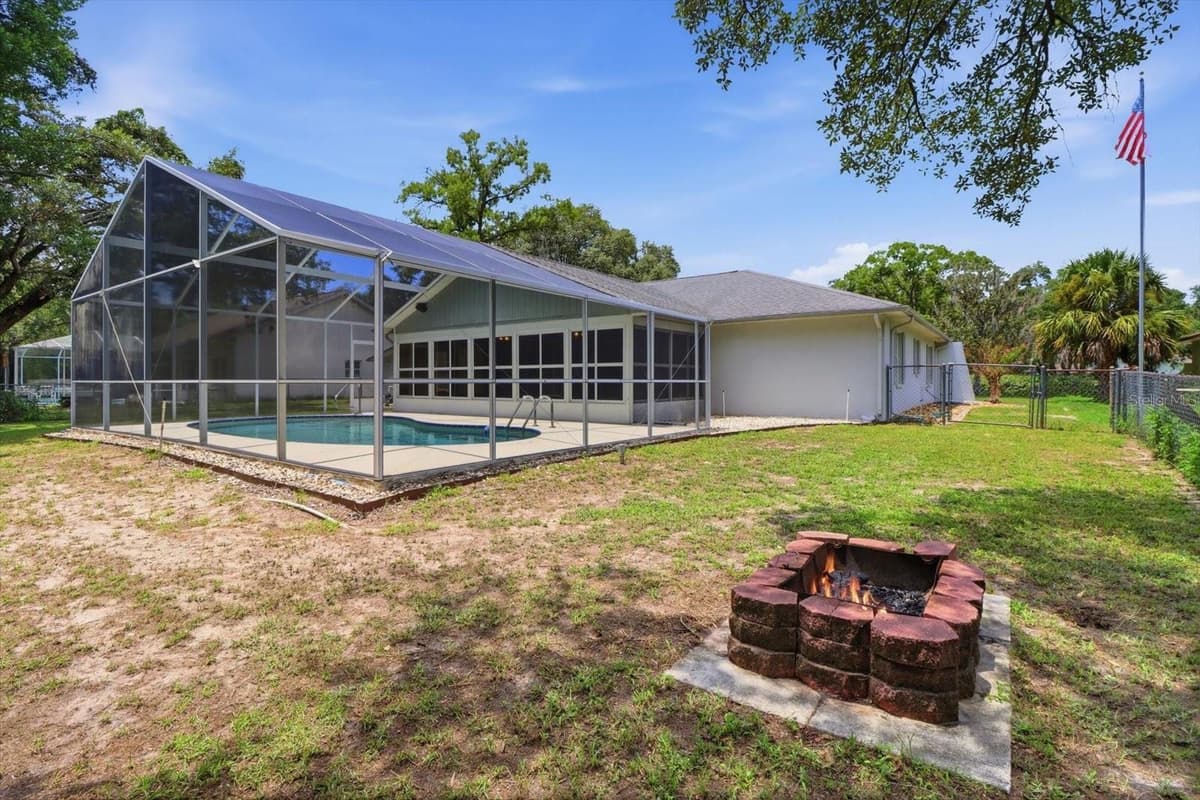 4179 WINDING OAKS DRIVE — photo 35 of 45