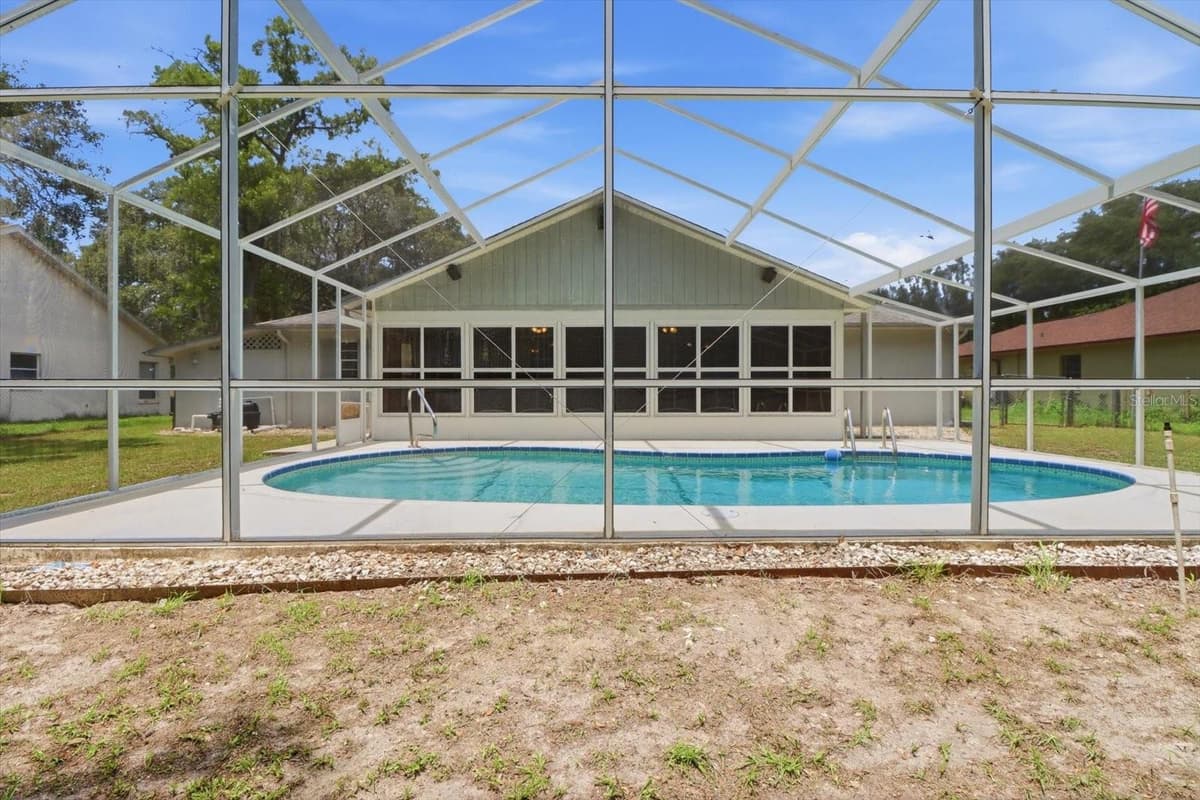 4179 WINDING OAKS DRIVE — photo 33 of 45