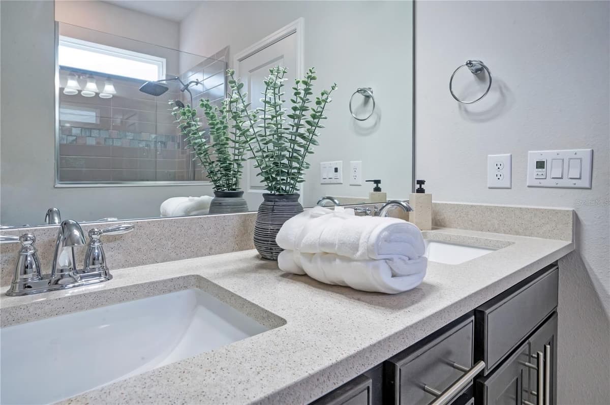 7635 TAORMINA WAY — photo 34 of 69