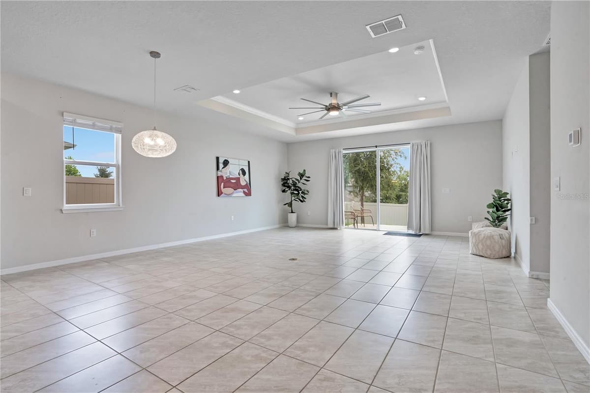 7635 TAORMINA WAY — photo 19 of 69