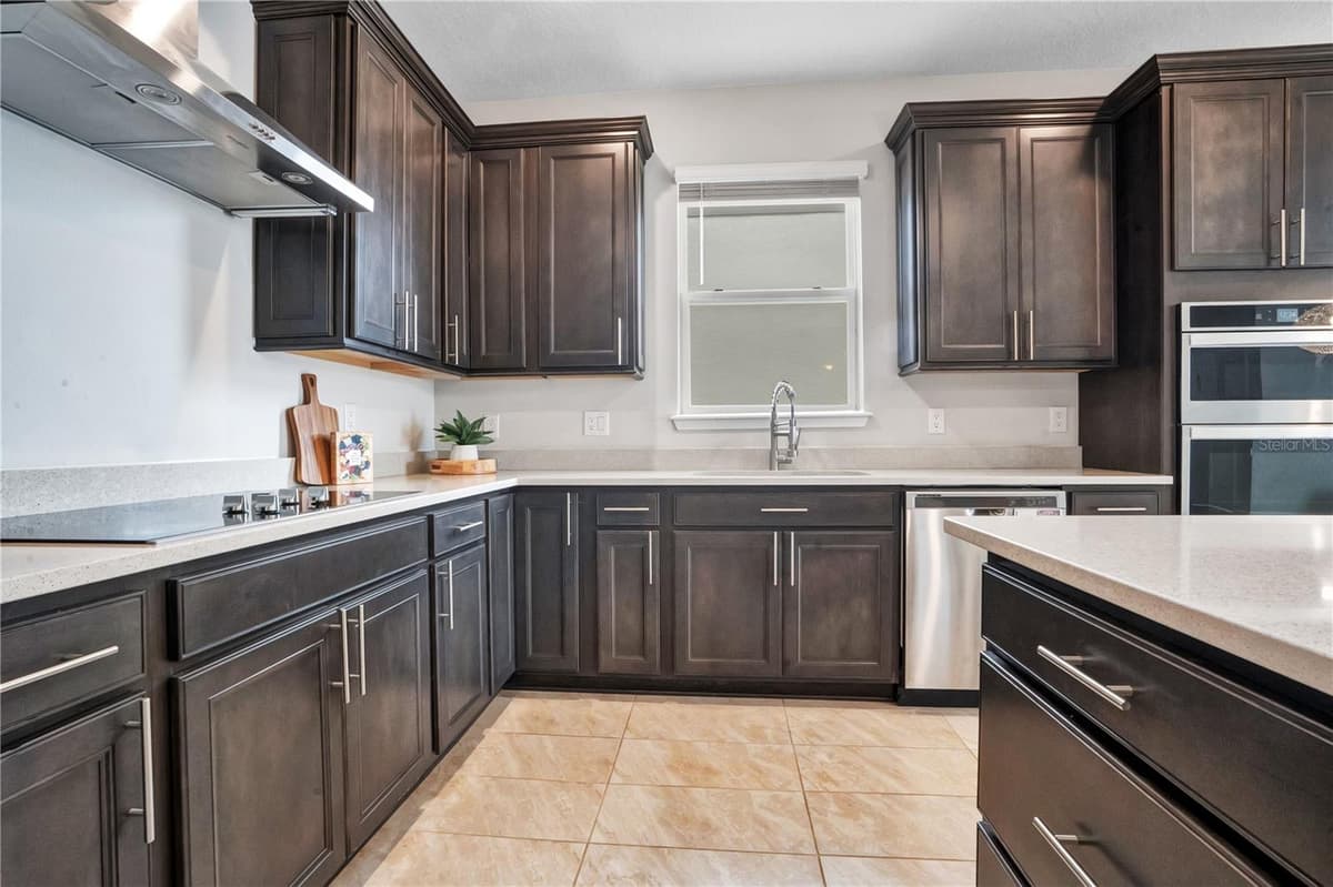 7635 TAORMINA WAY — photo 9 of 69