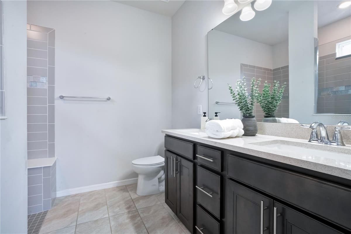 7635 TAORMINA WAY — photo 33 of 69