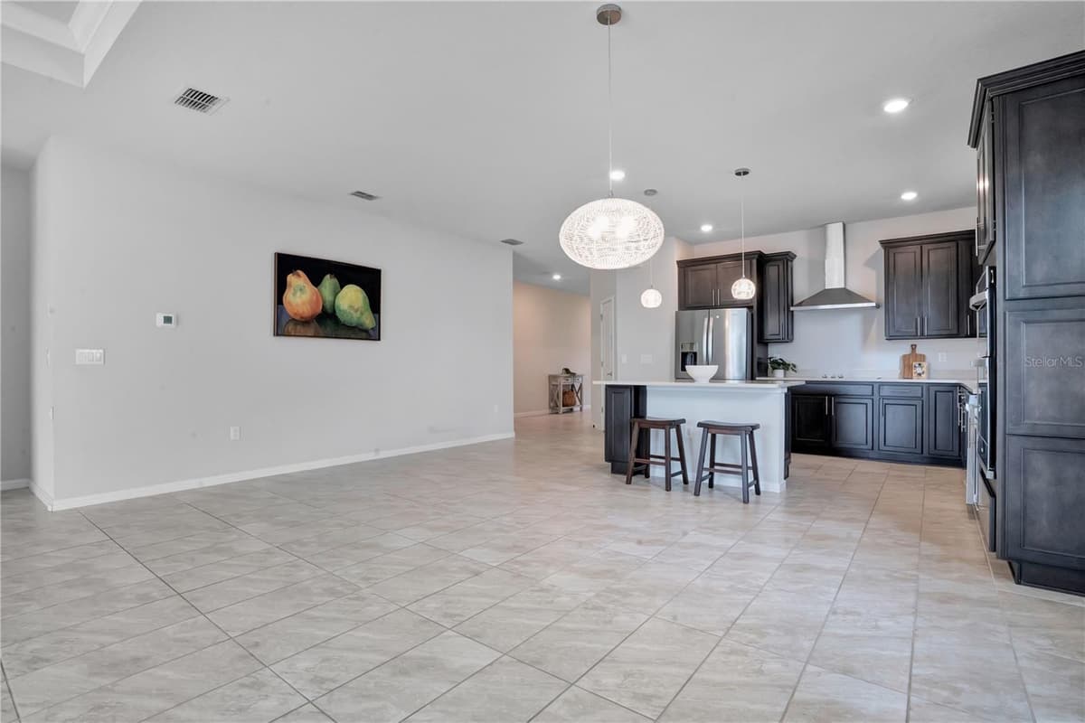 7635 TAORMINA WAY — photo 17 of 69