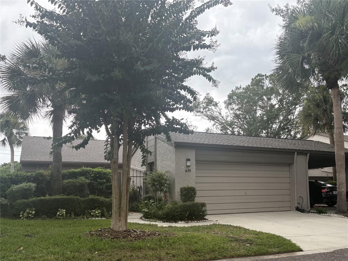 635 WOODRIDGE DR — photo 1 of 1