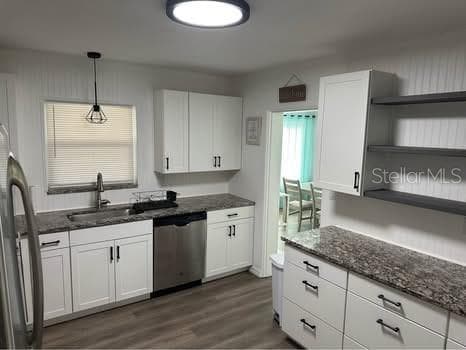 2404 52ND AVENUE DRIVE — photo 4 of 35