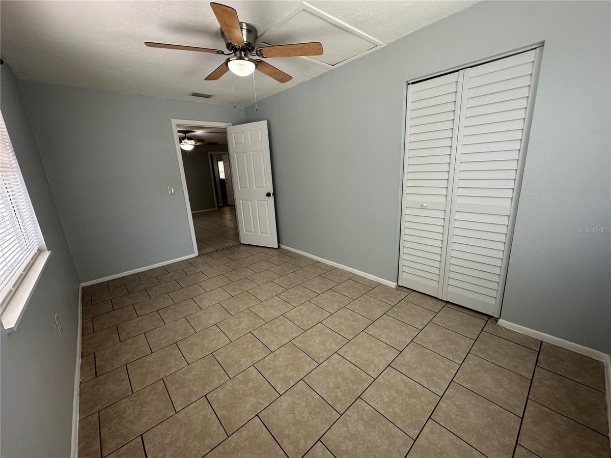 2404 52ND AVENUE DRIVE — photo 30 of 35