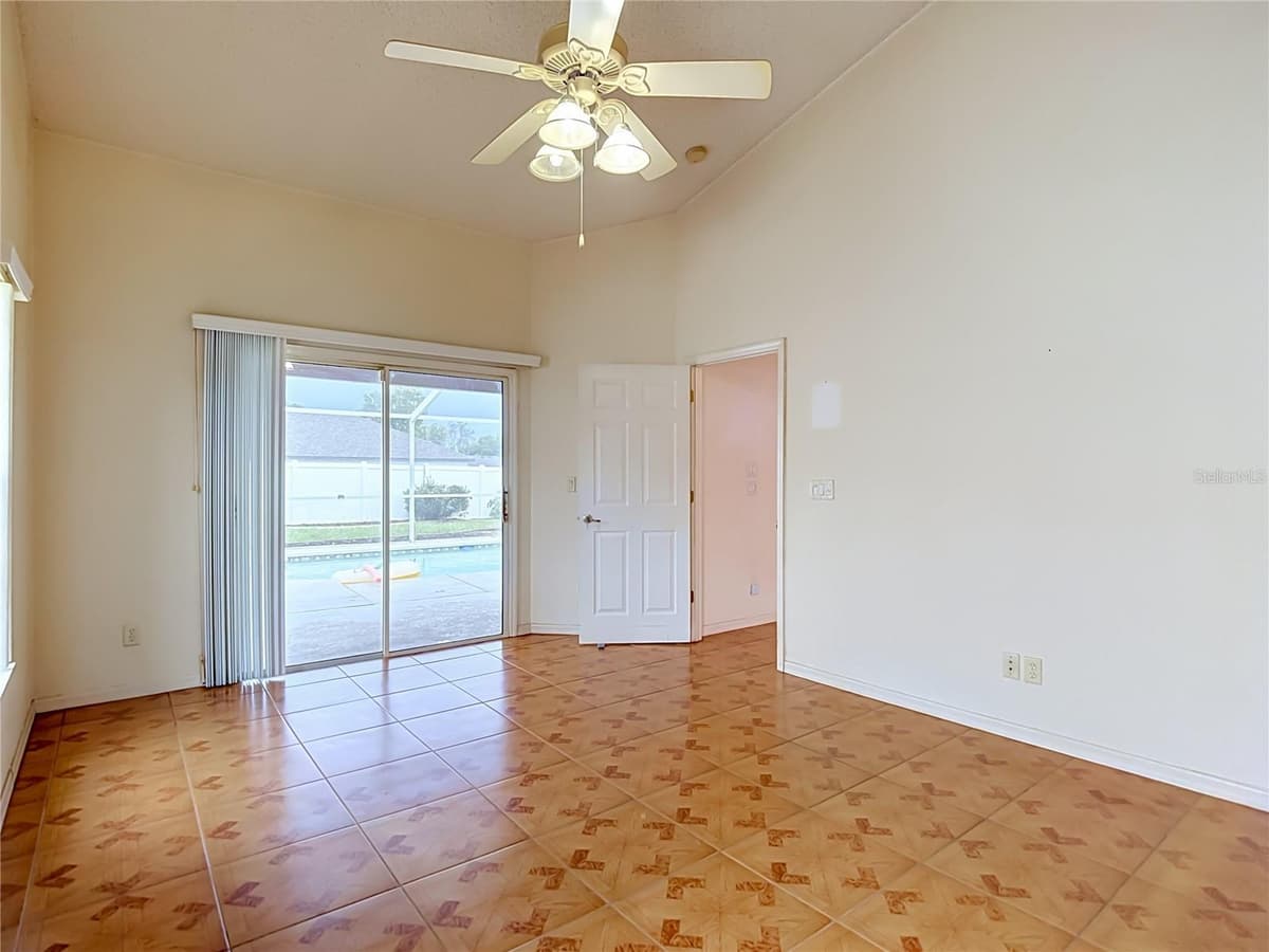9590 ELGIN BOULEVARD — photo 30 of 71