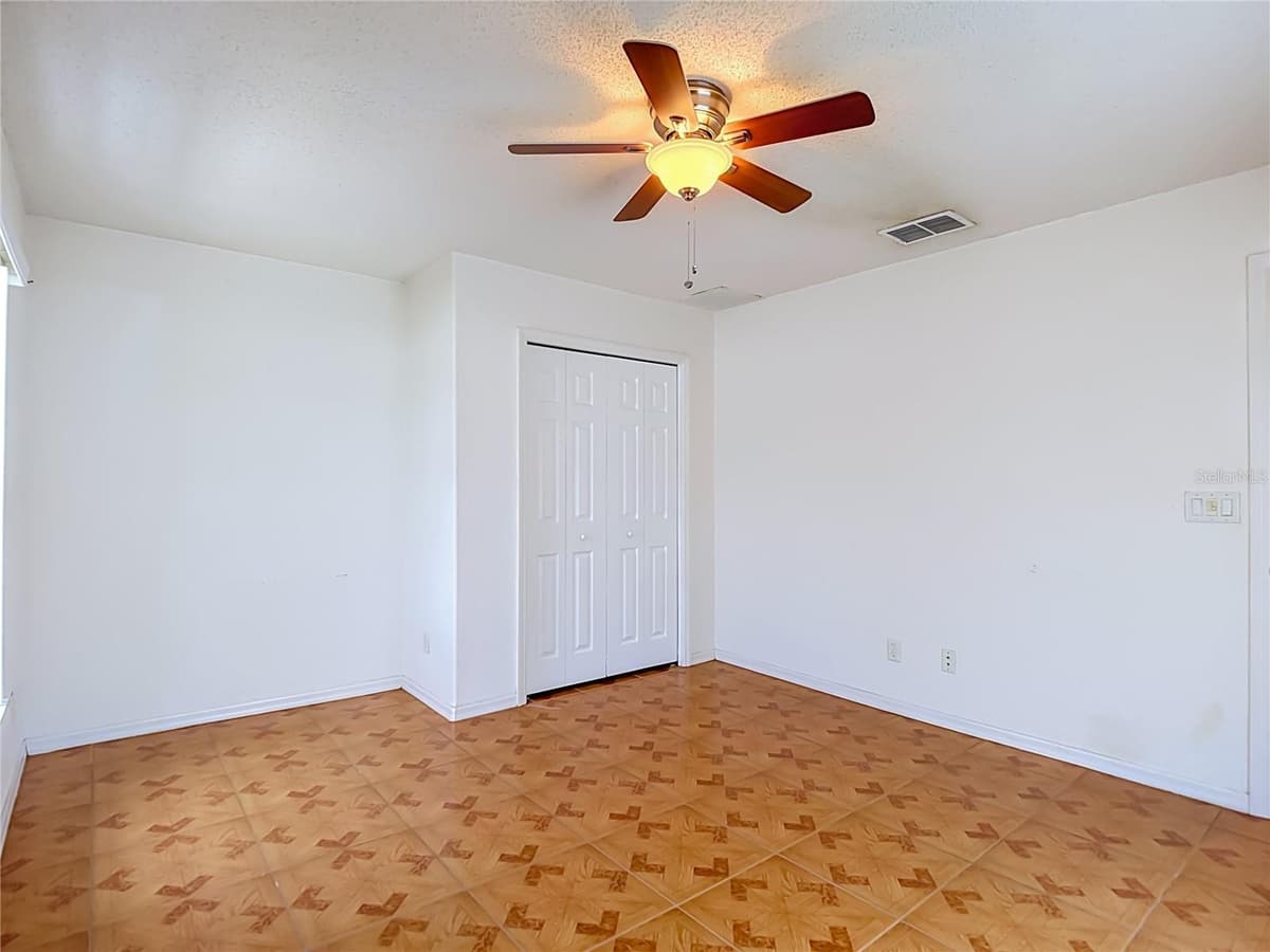 9590 ELGIN BOULEVARD — photo 40 of 71