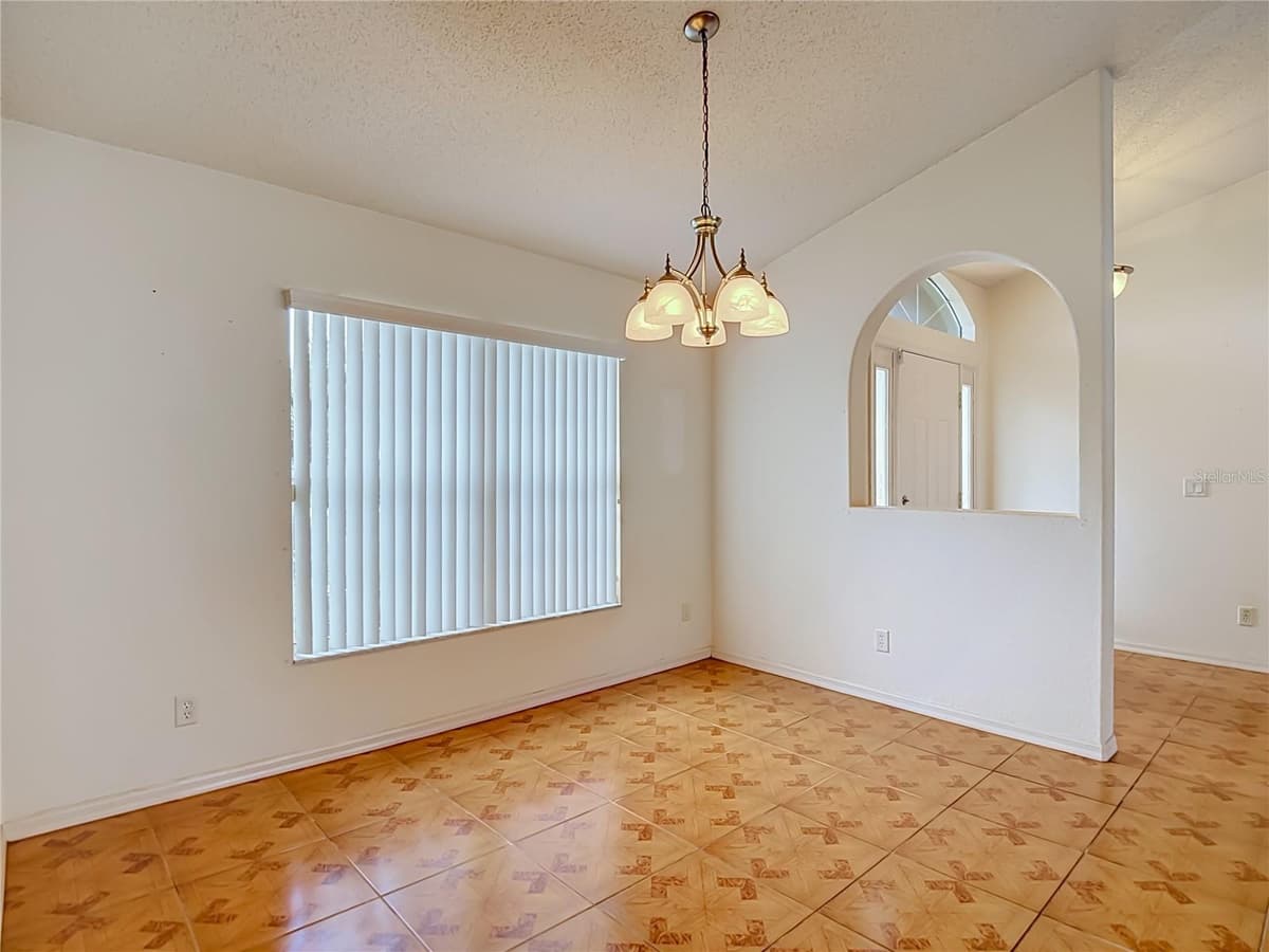 9590 ELGIN BOULEVARD — photo 13 of 71
