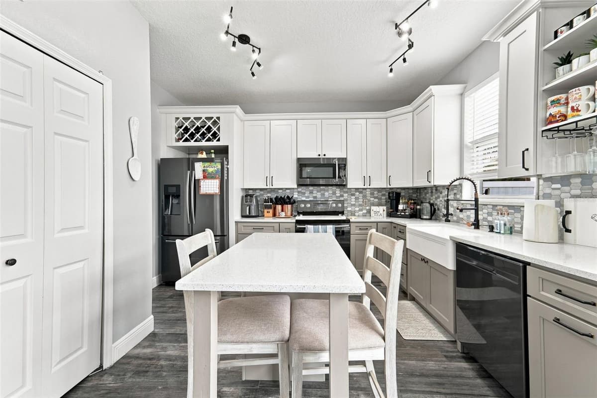 9773 BENNINGTON CHASE DRIVE — photo 30 of 39