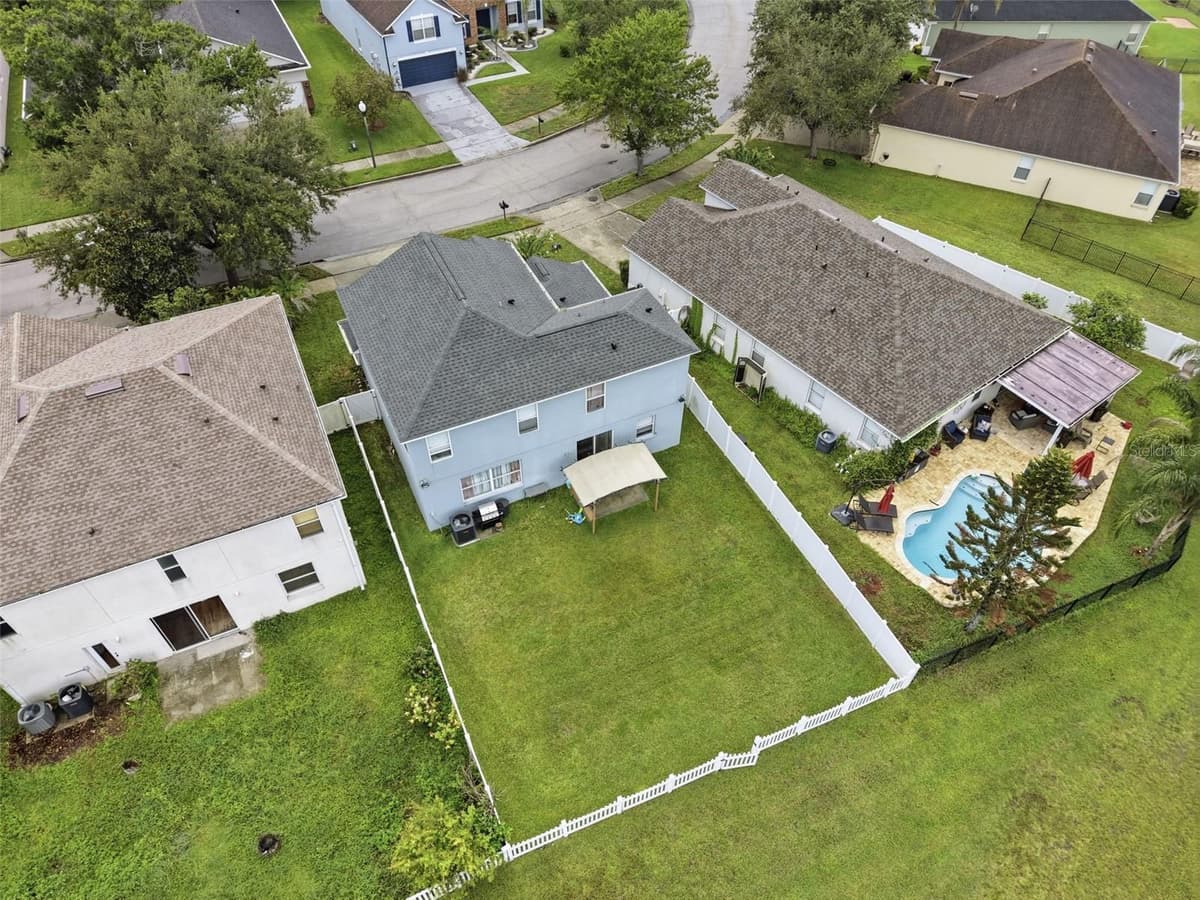 9773 BENNINGTON CHASE DRIVE — photo 37 of 39