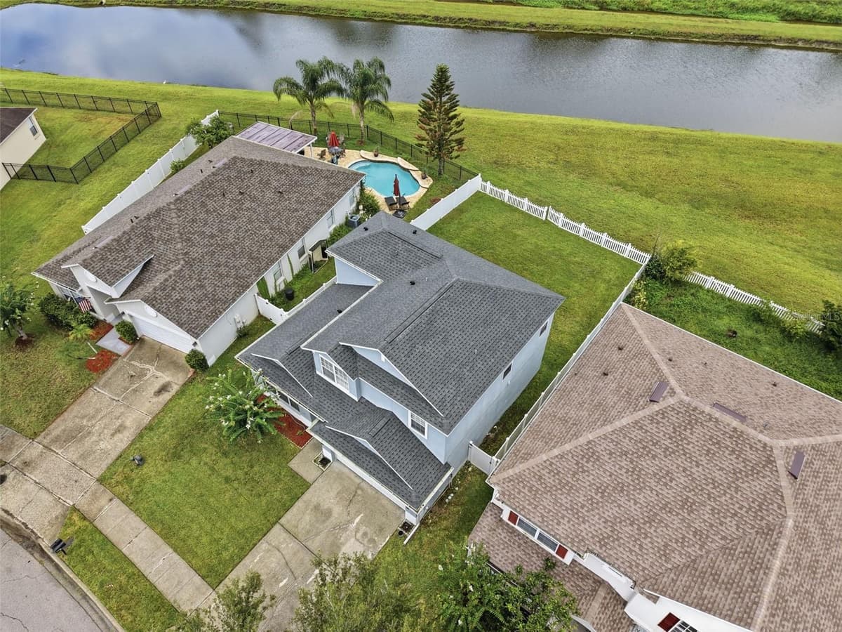 9773 BENNINGTON CHASE DRIVE — photo 38 of 39