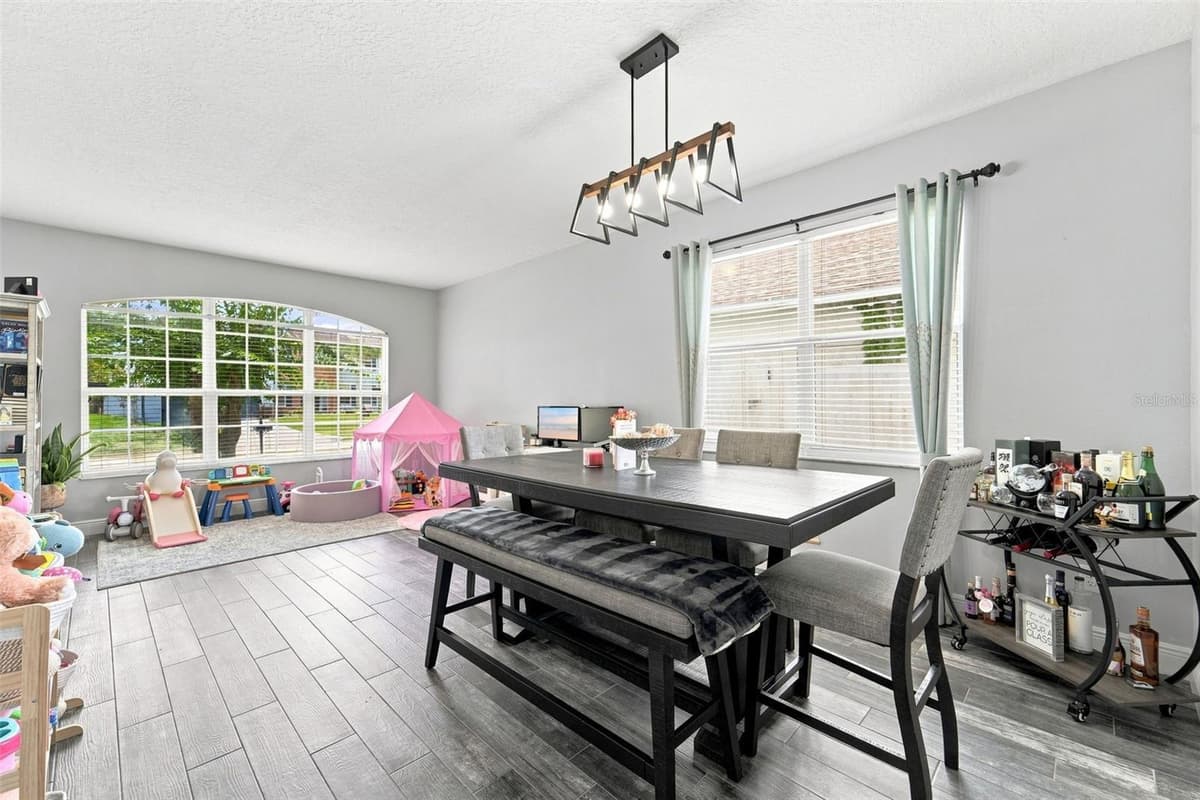 9773 BENNINGTON CHASE DRIVE — photo 14 of 39