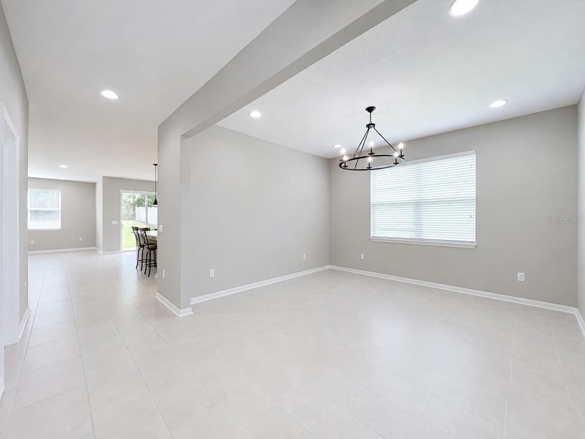 31920 GEOFF WAY — photo 14 of 60