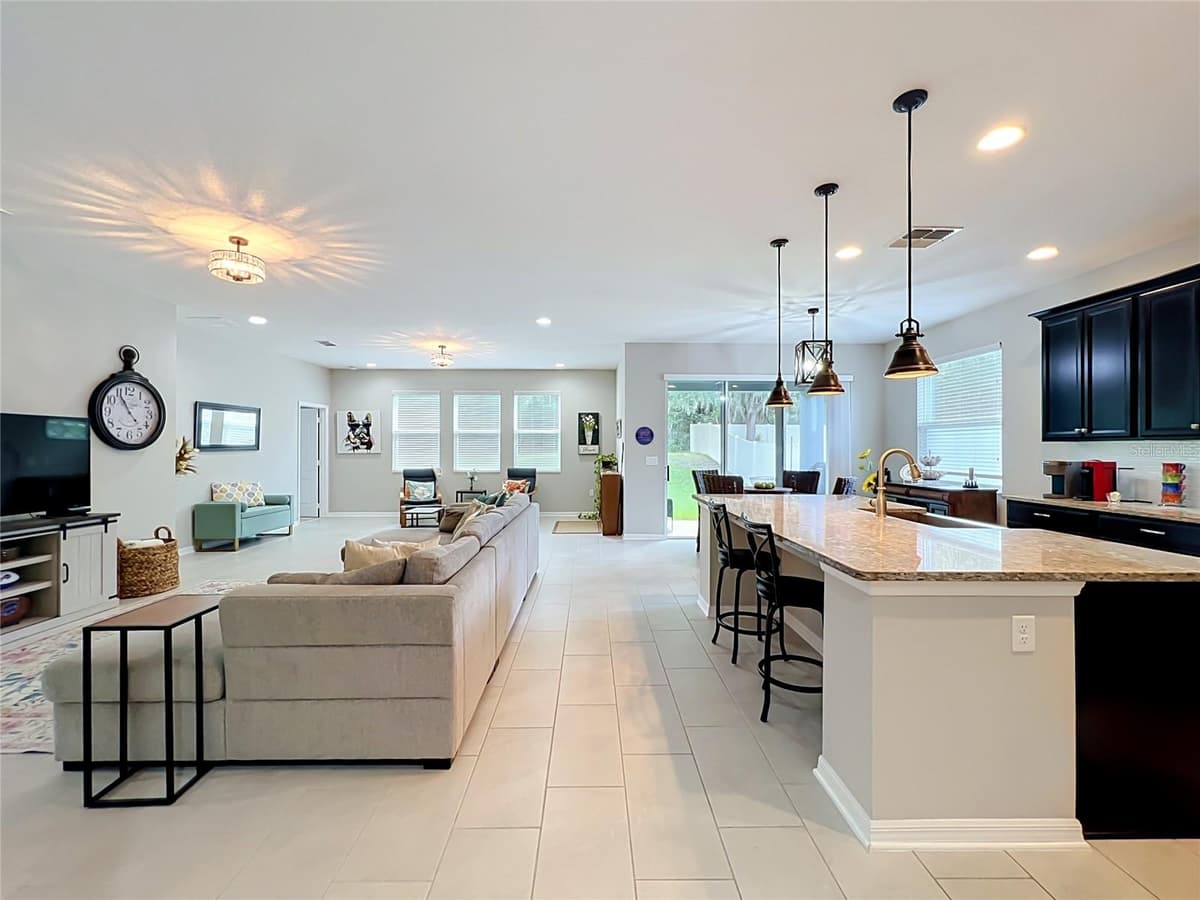 31920 GEOFF WAY — photo 15 of 60