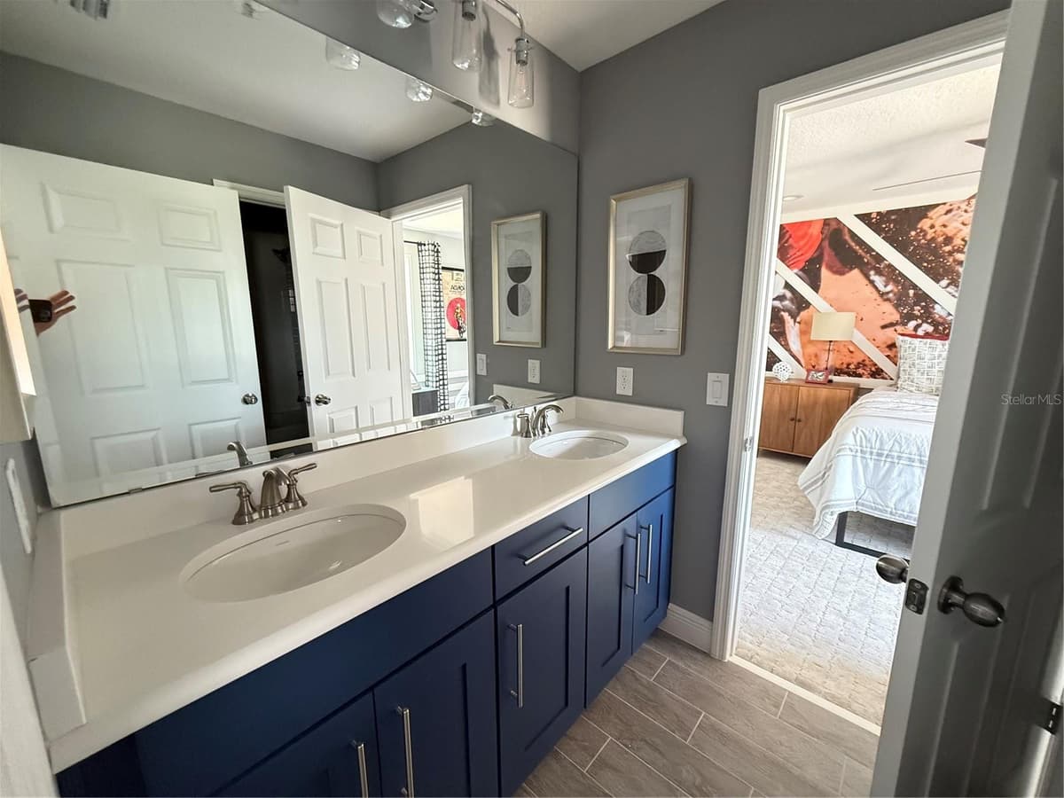 7504 CATANIA LOOP — photo 15 of 21