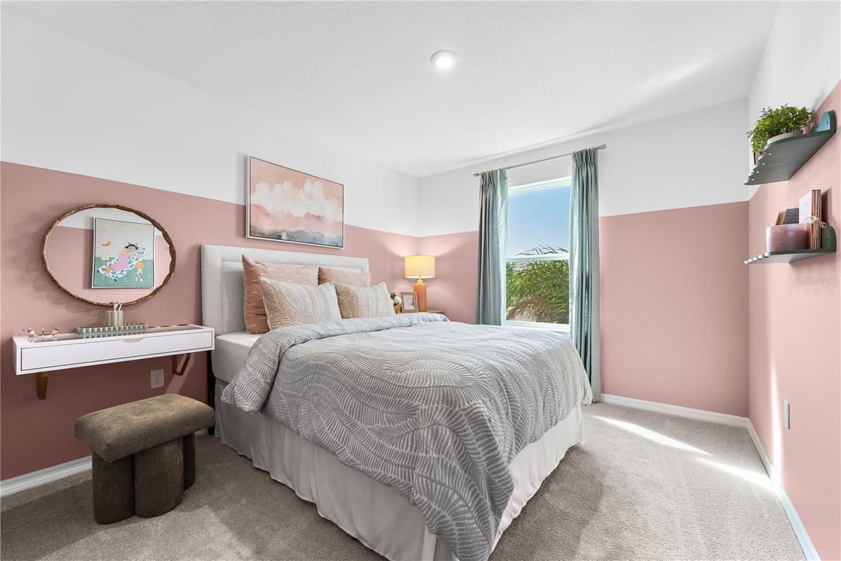 806 CASTLEFORD AVENUE — photo 33 of 49