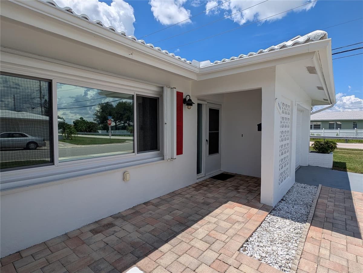 10188 45TH STREET — photo 3 of 60
