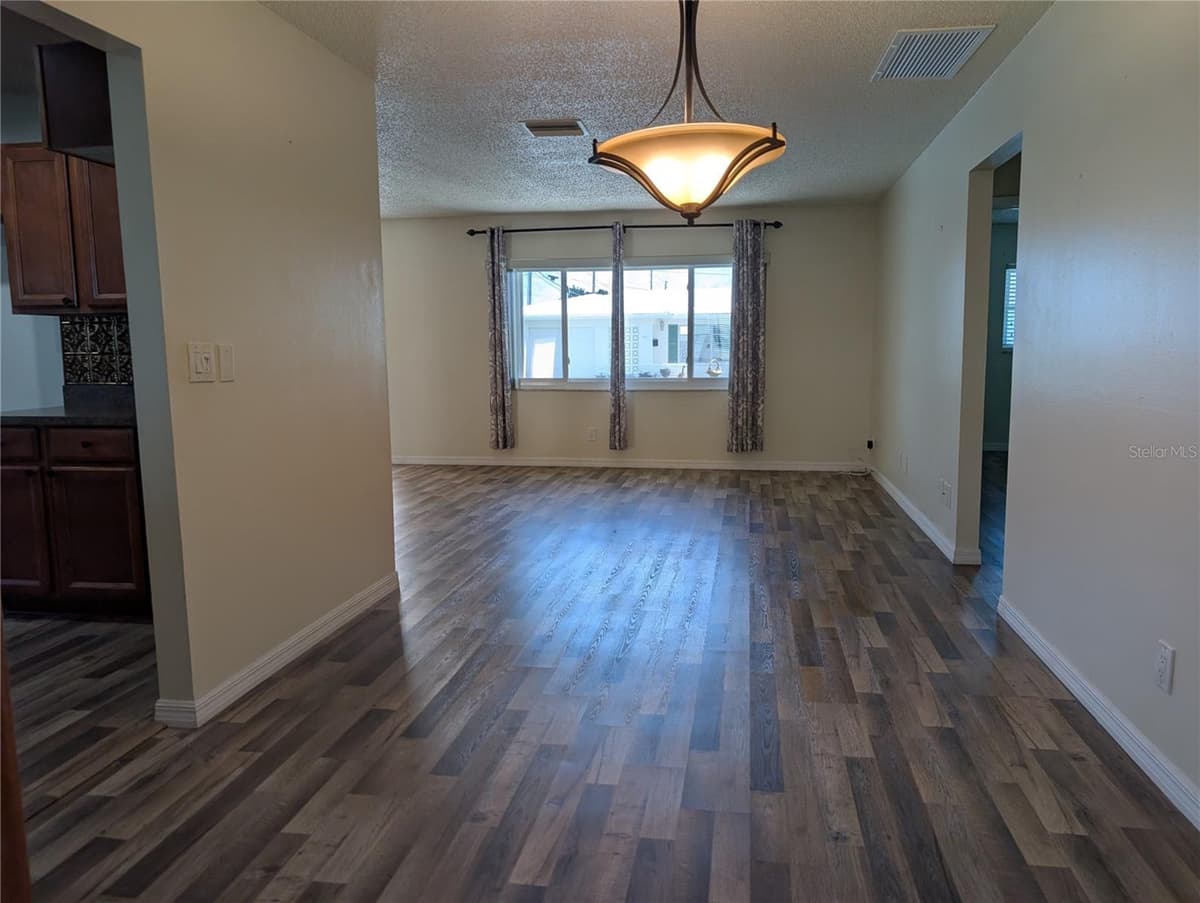 10188 45TH STREET — photo 9 of 60
