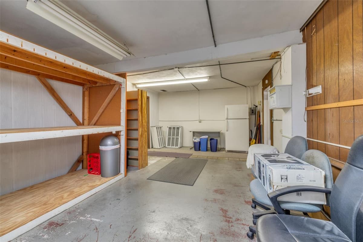 2865 BAY DRIVE — photo 19 of 38