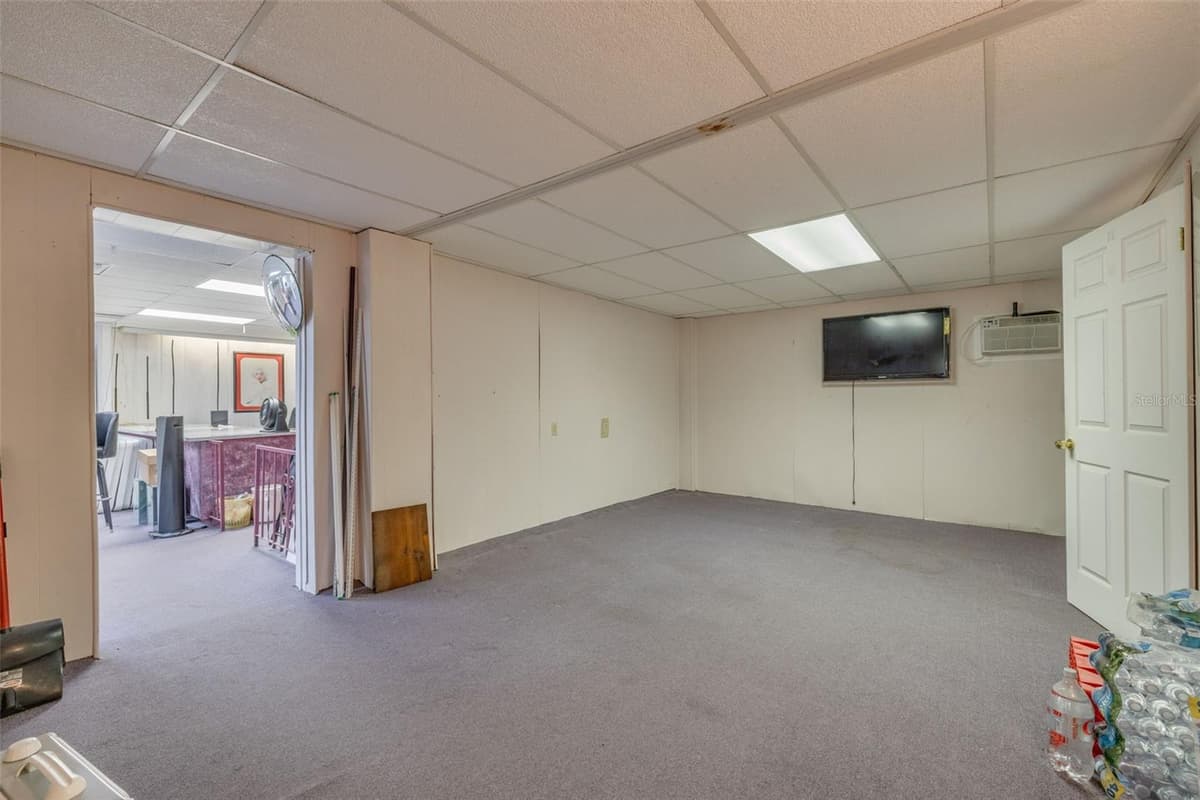 2865 BAY DRIVE — photo 17 of 38