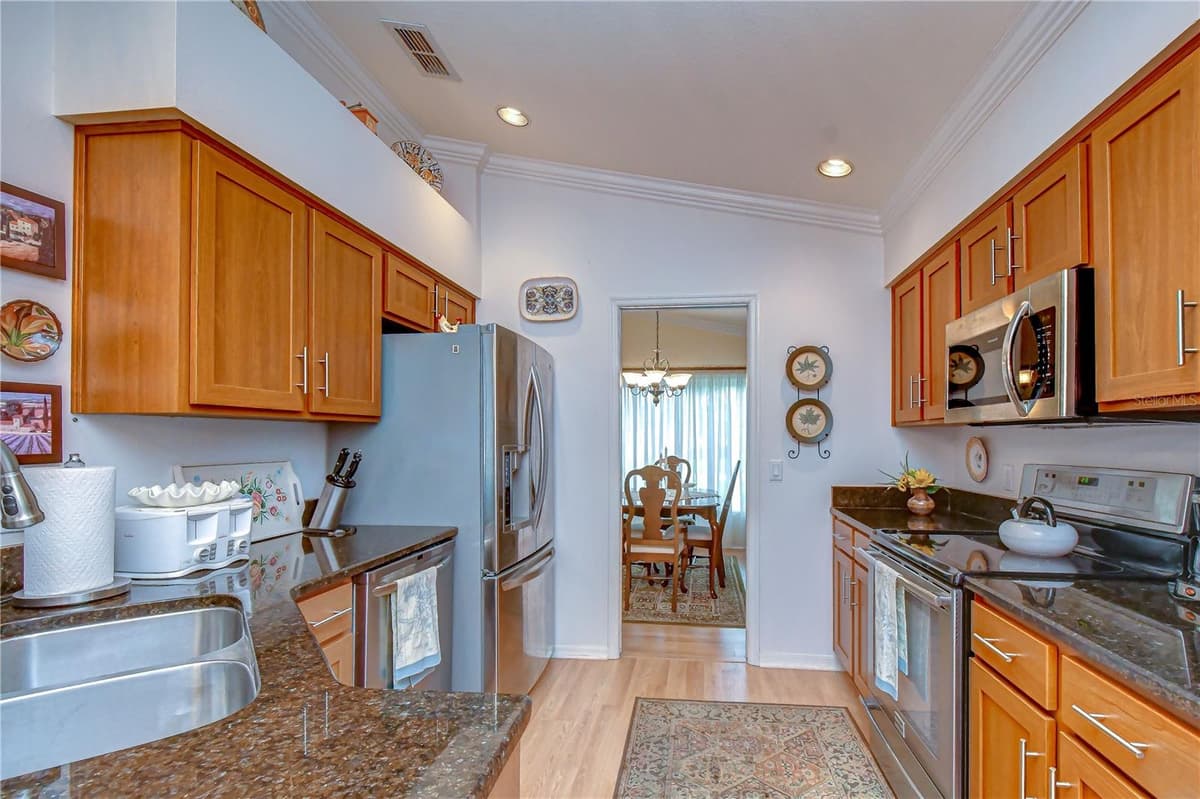 5602 ROCKFIELD LOOP — photo 8 of 31