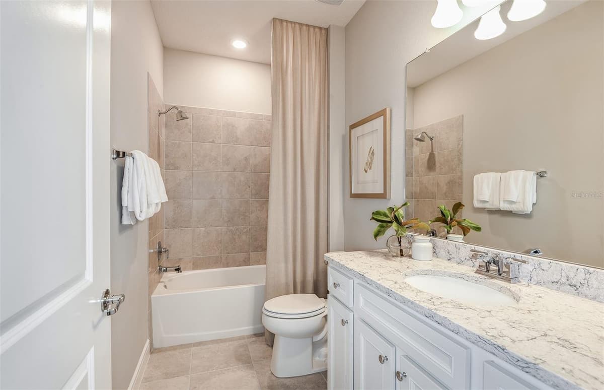 13735 ROCKY PINE PLACE — photo 11 of 29