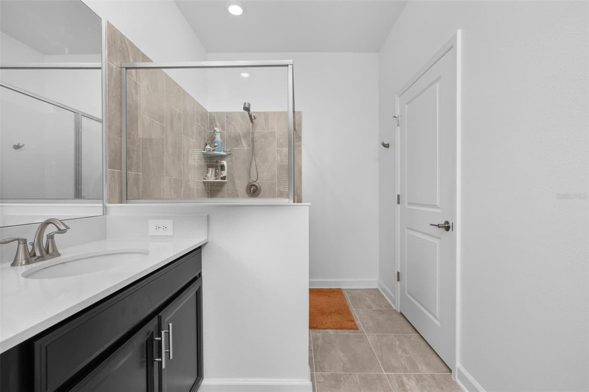 1739 GOOD NEIGHBOR LOOP — photo 23 of 40