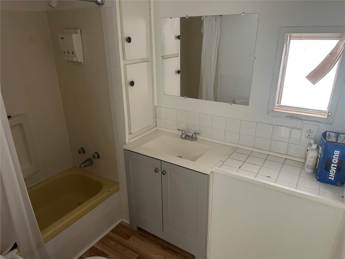 4150 66TH STREET — photo 16 of 17