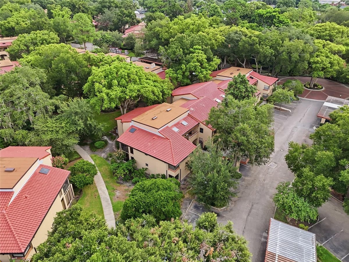 2922 LAKE PINELOCH BOULEVARD — photo 44 of 45