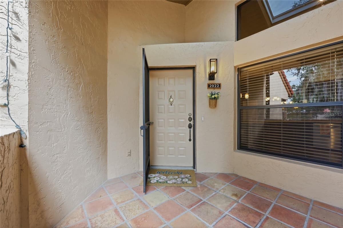 2922 LAKE PINELOCH BOULEVARD — photo 3 of 45