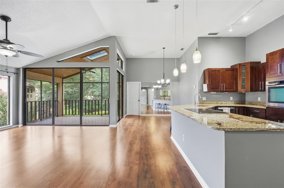 2922 LAKE PINELOCH BOULEVARD — photo 8 of 45