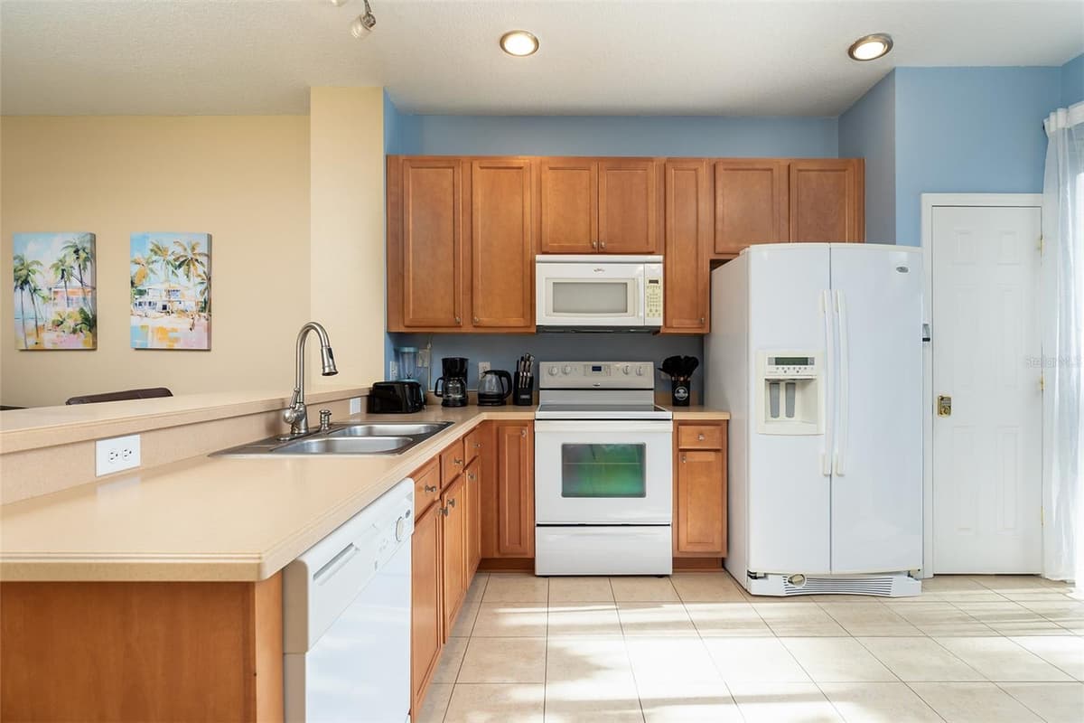 3087 SEAVIEW CASTLE DRIVE — photo 8 of 24