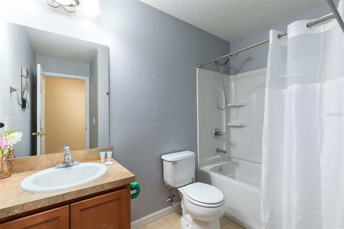 3087 SEAVIEW CASTLE DRIVE — photo 17 of 24