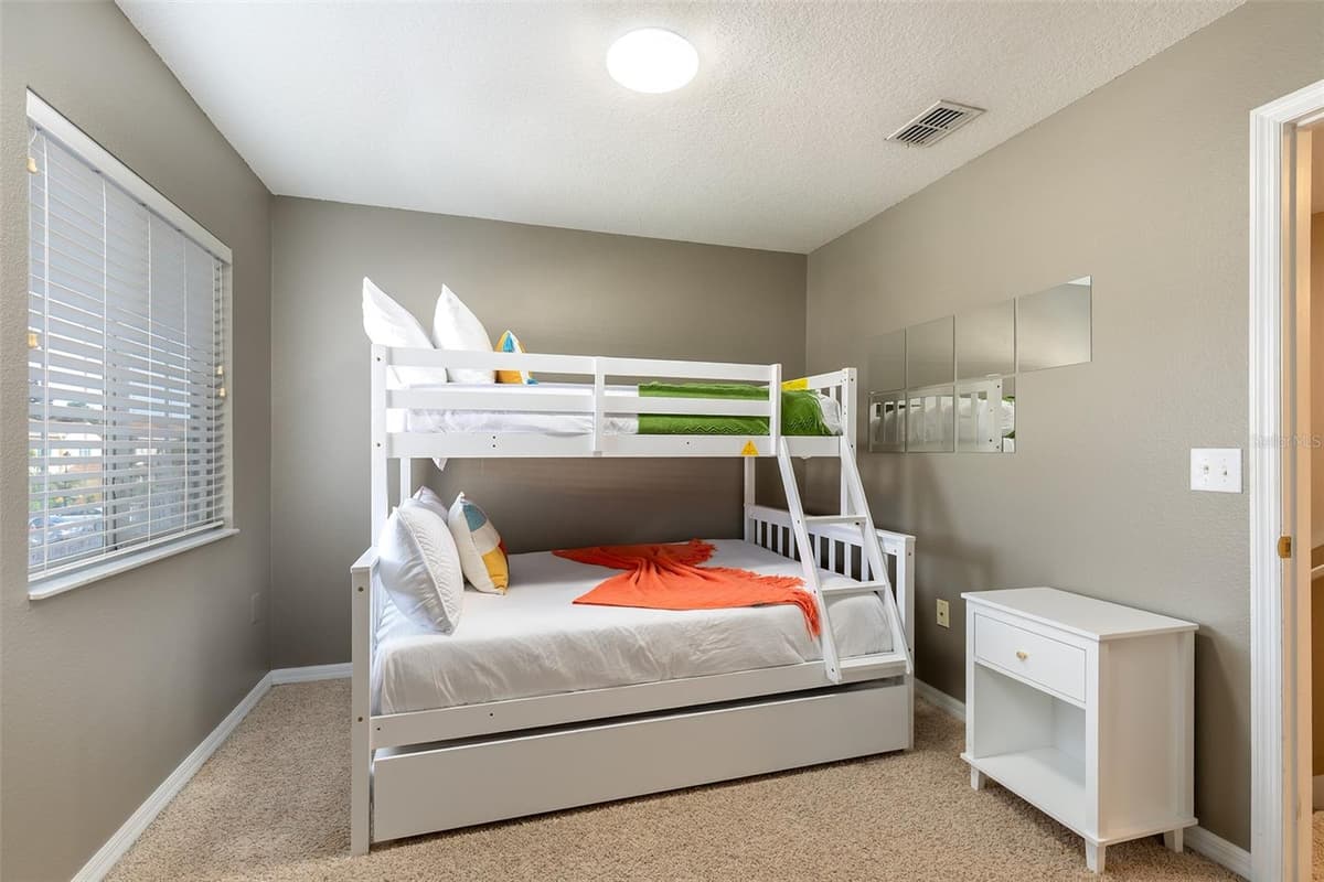 3087 SEAVIEW CASTLE DRIVE — photo 16 of 24