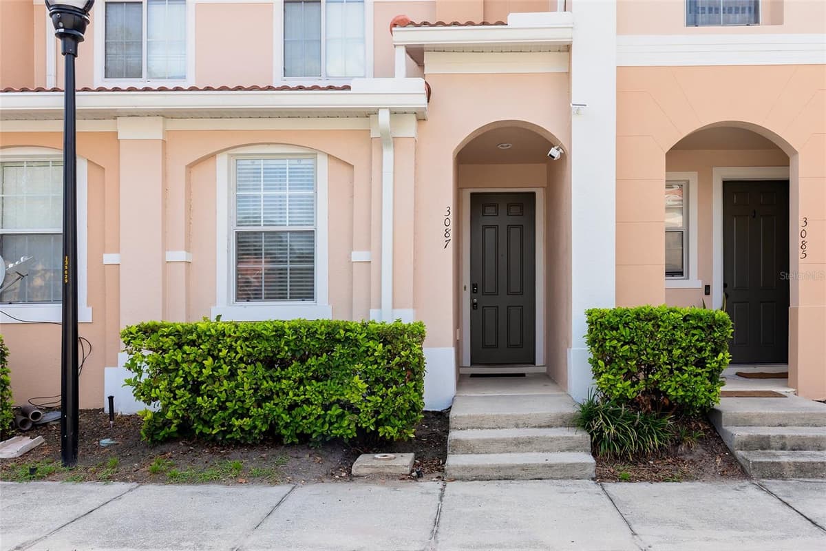 3087 SEAVIEW CASTLE DRIVE — photo 2 of 24