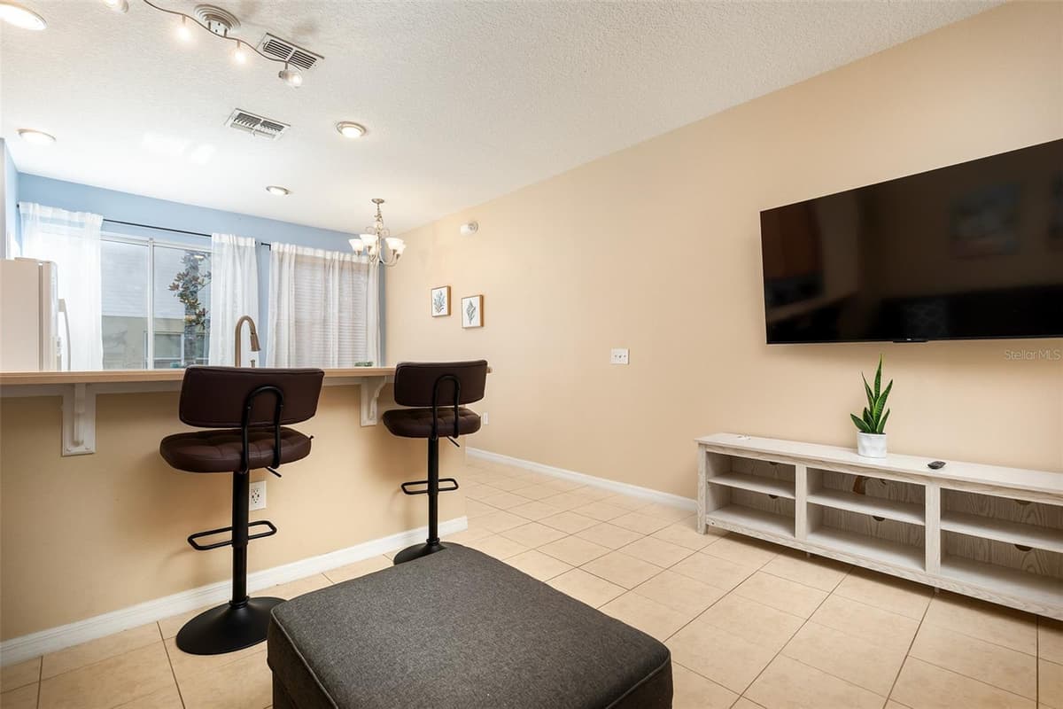 3087 SEAVIEW CASTLE DRIVE — photo 6 of 24