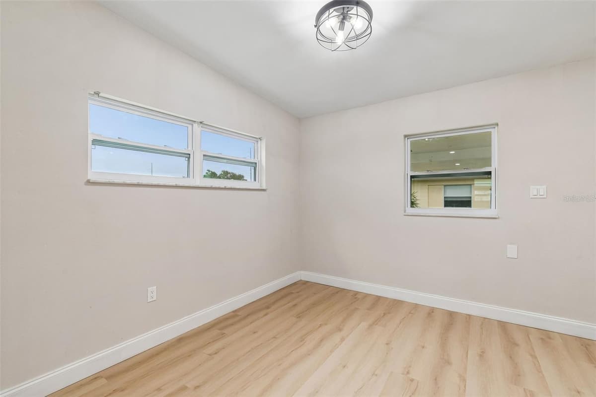 7812 EGYPT LAKE DRIVE — photo 14 of 55