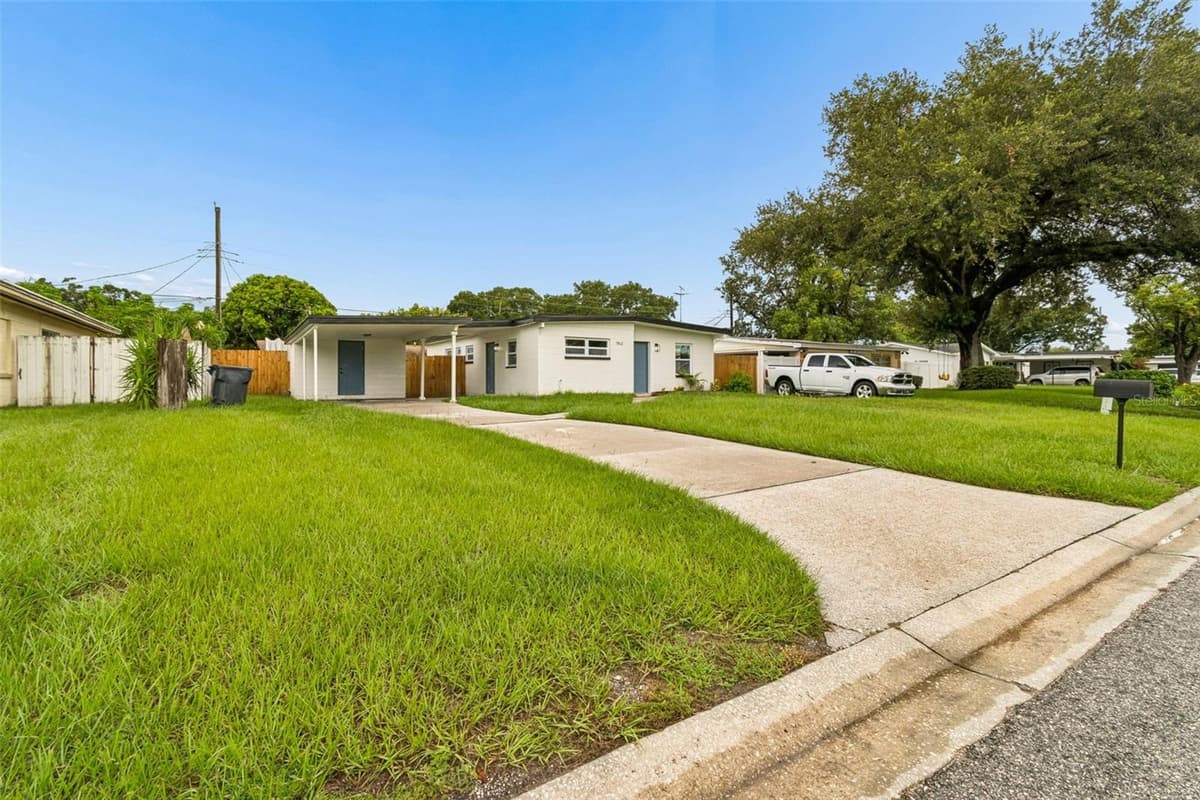 7812 EGYPT LAKE DRIVE — photo 41 of 55