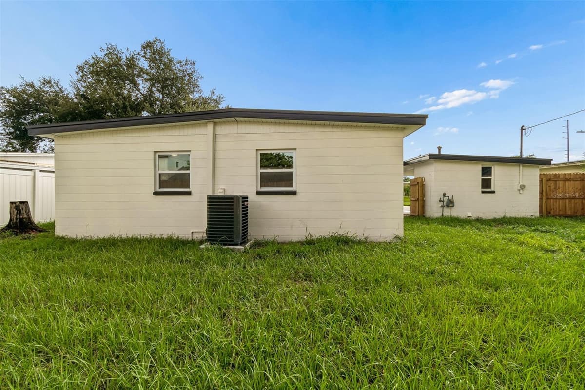 7812 EGYPT LAKE DRIVE — photo 36 of 55
